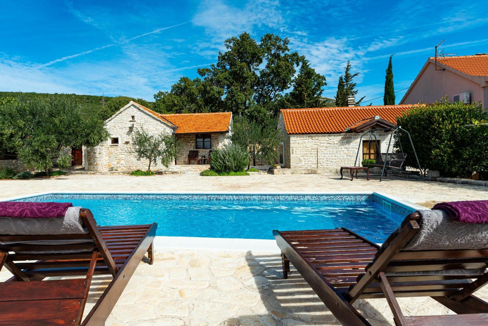 Dalmatian Country House Irena Bruska Exterior photo